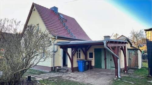 EFH und Carport - 