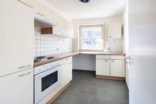 Küche - 2 Zimmer Etagenwohnung in Würzburg