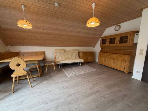 Wohnbereich.jpeg - Etagenwohnung mit 41,80 m&sup2; in Pleinfeld zum Kaufen
