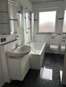Badezimmer - 3 Zi. Whg. mit Balkon und EBK in zentraler und ruhiger Lage
