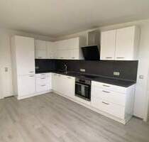 PERL: GEPFLEGTE 95 M² WOHNUNG MIT BALKON IN TOP LAGE!