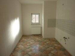 Bild 1 - 3 Zimmer Etagenwohnung in Lützen