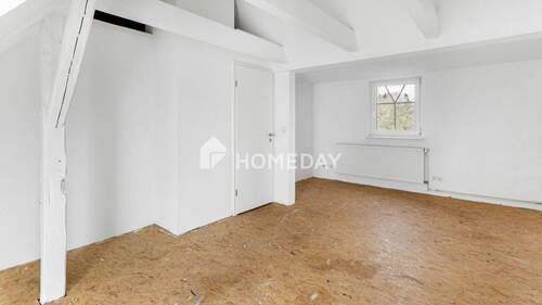 1. OG Schlafzimmer 2 - 