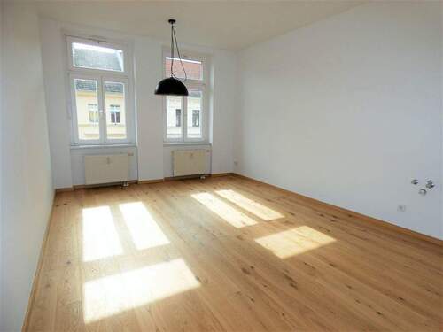 Wohnen/Küche - 3 Zimmer Etagenwohnung in Leipzig