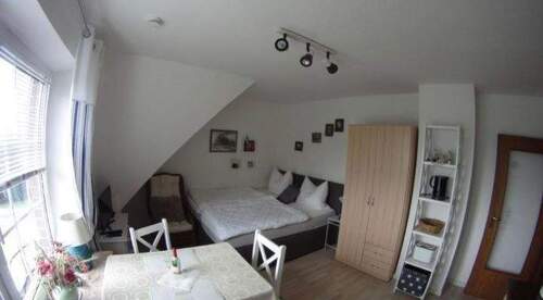 Schlafbereich/offene Küche - 