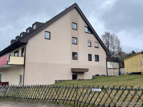 Seitenansicht_1 - 3 Zimmer Etagenwohnung in Schömberg