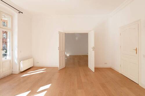 Zimmer 2 mit Balkonzugang - Etagenwohnung mit 120,00 m&sup2; in Potsdam zum Kaufen