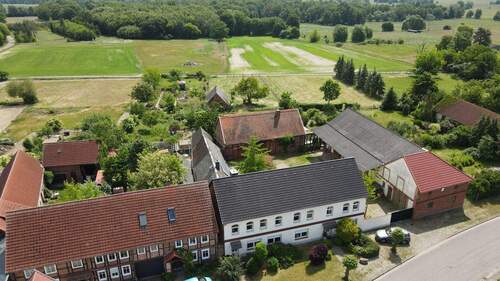 DJI_0462.JPG - 9 Zimmer Bauernhaus, Landhaus in Kalbe (Milde)