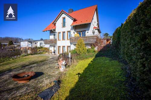 Haus - 8 Zimmer Einfamilienhaus zum Kaufen in Aschersleben