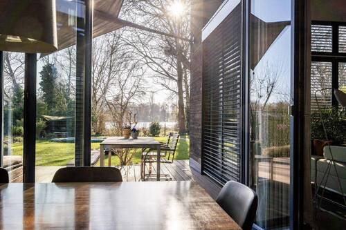 Essbereich mit Seeblick - 