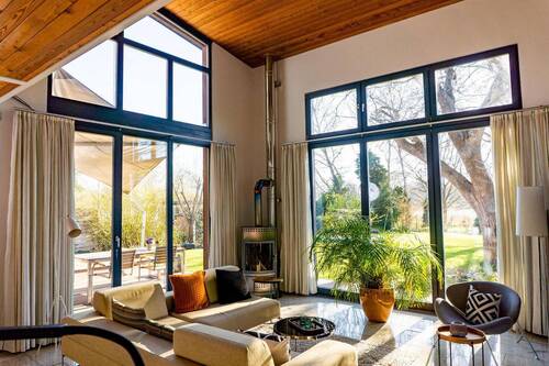 Lichtdurchfluteter Wohnbereich - 