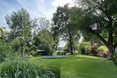Gartenidylle im Sommer - 