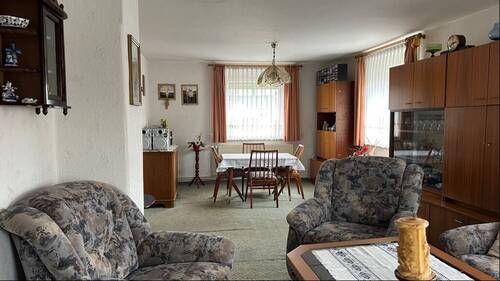 Wohn- und Esszimmer - 