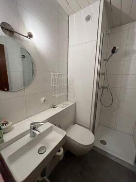 Gäste-Bad. - 4 Zimmer Etagenwohnung in Ludwigshafen am Rhein