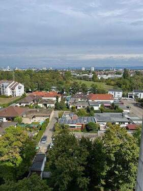 Ausblick zum Odenwald. - 