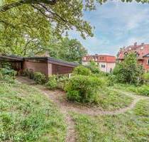 Einfamilienhaus am Erlanger Burgberg - Wohnen in bester Lage mit großem Grundstück ! - Erlangen