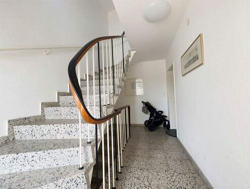 Treppenhaus - (KI generiert) - 