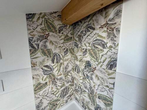 Großzügige Naß-Bereiche - 