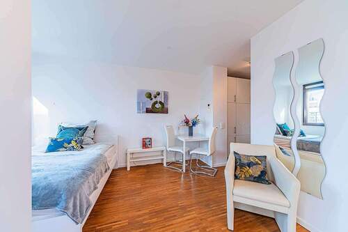 Wohnen - Etagenwohnung mit 28,00 m² in Frankfurt am Main zur Miete