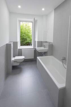 Bad.jpg - Etagenwohnung mit 58,00 m² in Nürnberg zur Miete