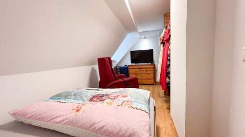 Kinderzimmer 2 / Büro - 