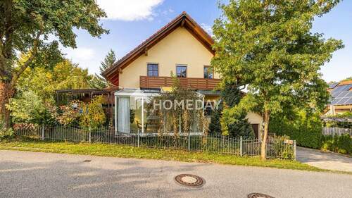 Außenansicht 3 - 7 Zimmer Einfamilienhaus in Mengkofen