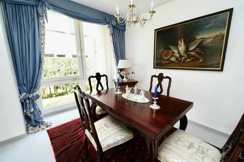 Essbereich mit Blick in den Garten - 