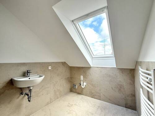 Badezimmer Ansicht 1 - 