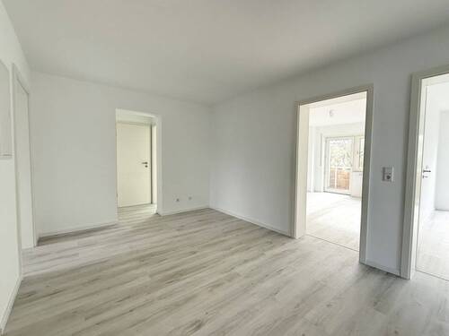 Eingangsbereich Ansicht 2 - 4 Zimmer Etagenwohnung in Kürnbach