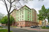 Hausansicht - 2 Zimmer Etagenwohnung zum Kaufen in Dresden