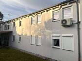 2 Wohneinheiten + ELW - Mehrfamilienhaus, Wohnhaus mit 250,00 m&sup2; in Maxhütte-Haidhof zum Kaufen