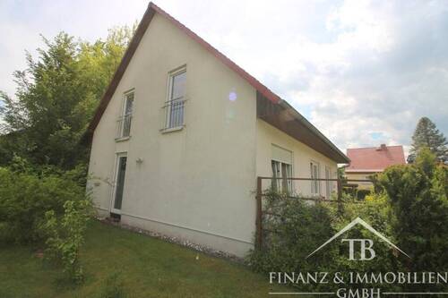 Bild 2 - 2 Zimmer Einfamilienhaus zum Kaufen in Berlin