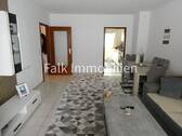 Wohn-/Esszimmer - 