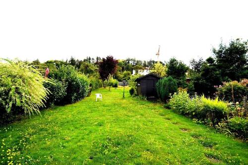 DSC_0017.JPG - 3-Zimmer-Parterrewohnung in 3-Familienhaus Garage + Stellplatz Einbauküche Gartennutzung