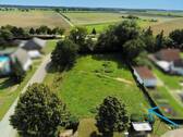 Drohnenansicht - Attraktives Baugrundstück in idyllischer Lage