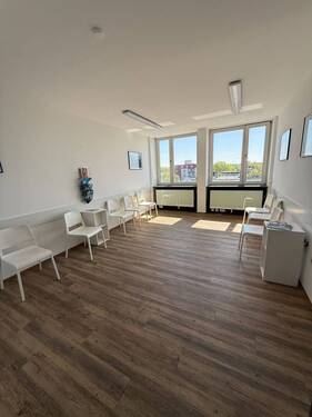 Wartebereich - MVZ! Stilvolle Praxisfläche im architektonischen Highlight von Bochum