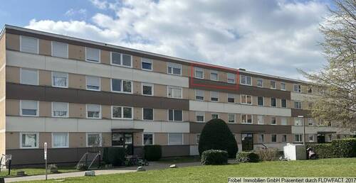 Hausansicht - Großzügige 3-Zimmer-Wohnung mit Einbauküche und Balkon in Rheinfelden