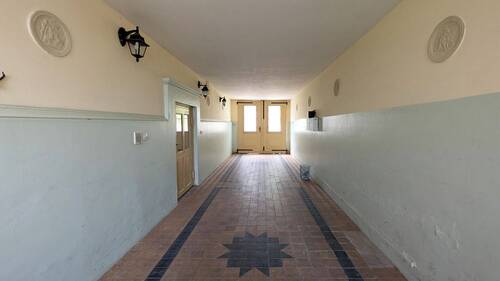 Durchgang zur Straße - 