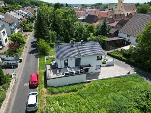 Westansicht - Einfamilienhaus zum Kaufen in Werneck
