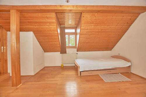 Kinderzimmer DG - 