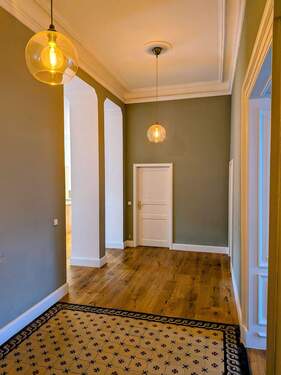 Flur - 3 Zimmer Etagenwohnung zur Miete in Pirmasens