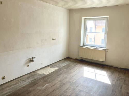 Küche Erdgeschoss - 7 Zimmer Mehrfamilienhaus, Wohnhaus in Heideck