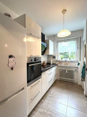 Küche - 3 Zimmer Etagenwohnung zum Kaufen in Leverkusen