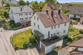 Gepflegtes MFH mit Garage - Gepflegtes Zweifamilienhaus mit Ausbaupotenzial