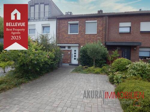 Hausansicht - **Charaktervolles Zuhause in Rheinnähe**Perfekt für Paare und kleine Familie**