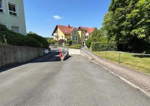 Zufahrt - 