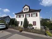 Titelbild - Freistehendes Einfamilienhaus mit Garten und Garage in Nagold-Gündringen
