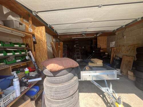 24 Garage - 