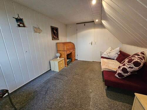 Zimmer 1 im DG.jpg - 