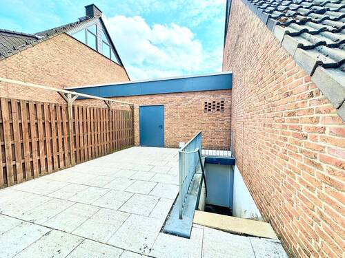 Terrasse - Kellertreppe - 